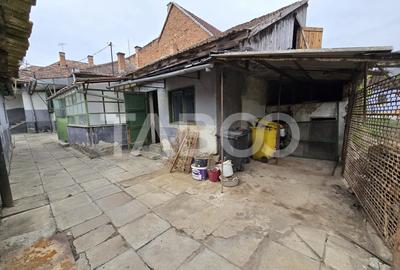 Casa de vanzare teren 412 mp garaj Terezian Sibiu COMISION 0 - 31