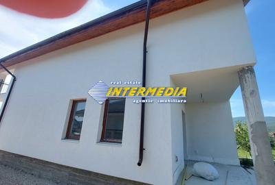 Casă nouă de vînzare P+1 cu 500 mp. Teren Finisata la cheie - 10