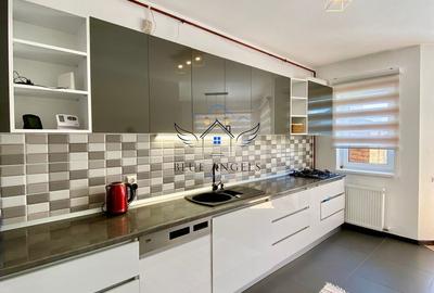 Casa PET FRIENDLY, tip duplex, Sanpetru, strada - 13