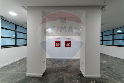 Spațiu comercial ULTRACENTRAL - 2,300mp de închiriat - 9