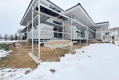 Duplex cu 3 camere în Moșnița Nouă