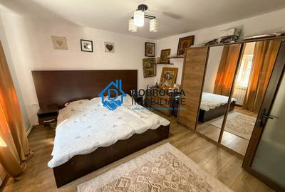 ZONA ULTRACENTRALA-CASA 4 CAMERE , TEREN 228 MP, CENTRALA GAZ - 4
