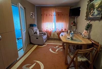 Apartament 3 camere in zona Primariei - 2