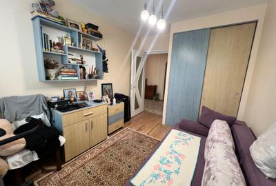 Far  apartament 3 camere decomandat etaj 1 loc parcare - 12