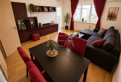 Apartament cu 3 camere decomandat, mobilat în Tei