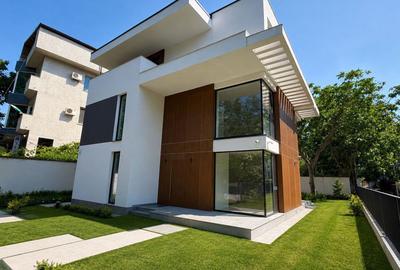Vilă contemporană premium in Baneasa, design modern și confort all-season - 1