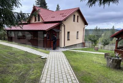 Casă individuală cu 4 camere în Exterior Est