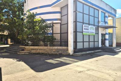 Spațiu comercial, de 375 mp, în Astra