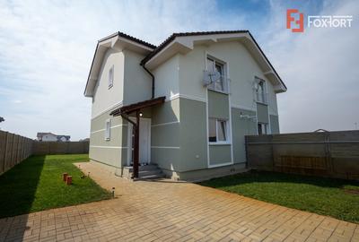 Duplex cu 3 camere în Moșnița Veche