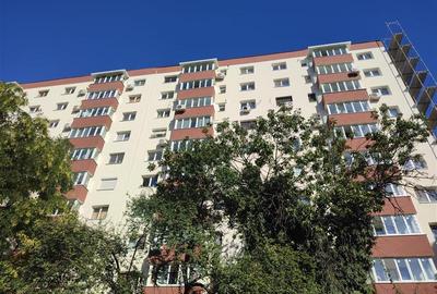 Vanzare apartament 2 camere Teiul Doamnei - 1