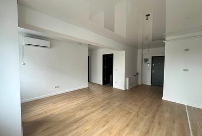 Apartament cu 3 camere semidecomandat în Nicolina