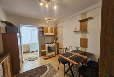 Apartament 3 camere Centru decomandat - 12