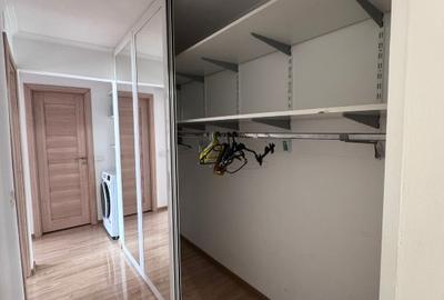 Apartament cu 3 camere decomandat Rovine - 7