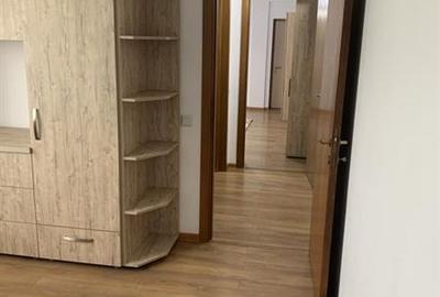 Apartament cu 2 camere si loc de parcare in Tractorul, Brasov - 1