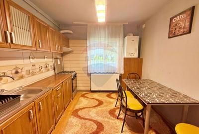 Apartament cu 2 camere de închiriat în Alfa - 3