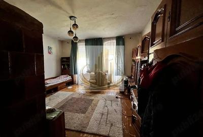 Casă individuală cu 4 camere în Sânandrei