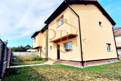 Duplex cu 4 camere în Dumbrăvița