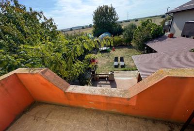 Casă individuală P+1+M | 4 camere | Mobilată | 2 deschideri | Stradal - 36