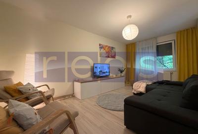 Apartament cu 3 camere decomandat, mobilat în Crângași