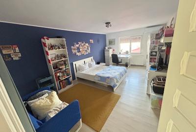 Casă la preț de Apartament - 1