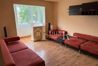 Apartament cu 2 camere semidecomandat, mobilat în Complex Studențesc