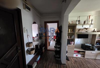 Apartament cu 2 camere decomandat, mobilat în Central