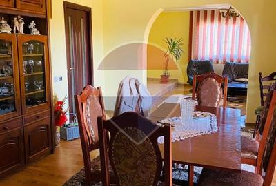 Casa de vanzare in Mitocul Dragomirnei - 2 km de Manastirea Dragomirna - 6