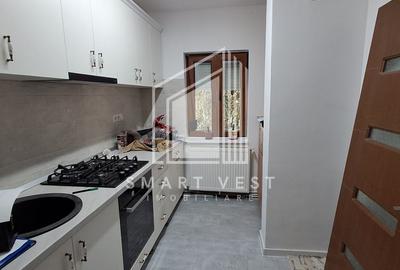 Apartament cu 3 camere decomandat, mobilat în Micro 17
