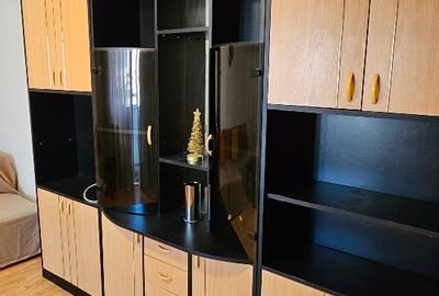 Apartament cu 2 camere decomandat în Drumul Taberei