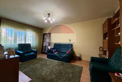 Apartament cu 2 camere decomandat în Ultracentral