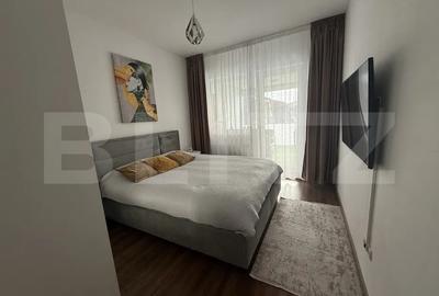 Apartament cu 3 camere decomandat, mobilat în Tractorul