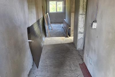 O casă nouă,teren generos și locul în care planurile de mâine pot începe astazi - 7