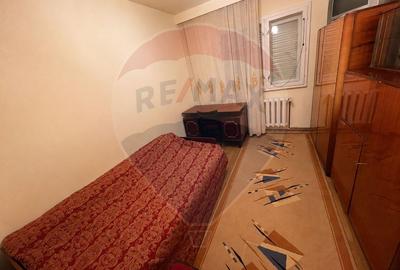 Închiriez apartament 3 camere decomandat – spațios - 2