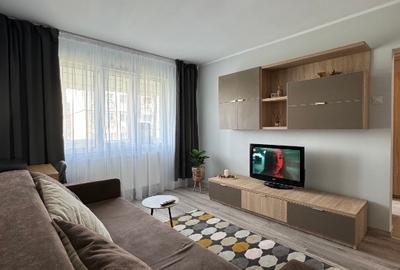 Apartament cu 2 camere semidecomandat, mobilat în Alexandru Obregia