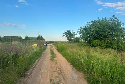 Casa Peris  zona Cocioc  (Nefinalizata) , langa terenul de Golf Bucharest - 19