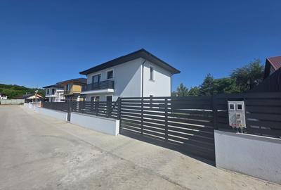 Vila eleganta Miroslava, intabulata / comision 0 % - 18