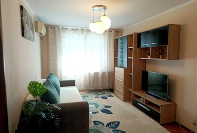 Apartament cu 3 camere semidecomandat în Nicolae Grigorescu