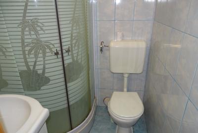 Inchiriez garsoniera cu baie proprie dispo imediat - 4
