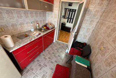 Apartament 2 Camere Decomandat Dacia Statia Columnei - 3