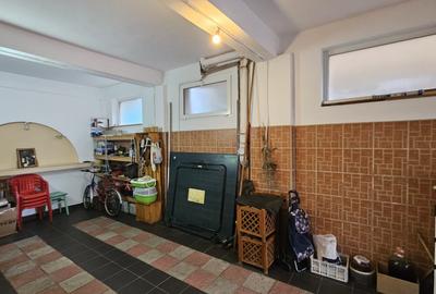 Marasesti-Central-vila S+P+1+M- ter- 410 mp la 480000 euro - 3