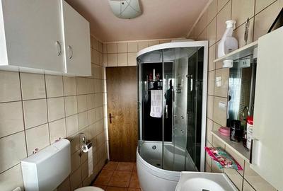 Apartament modern 3 camere la mansarda zona Semaforului - 8