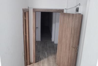 Spațiu Comercial / Birouri – 4 Camere | Poziție Stradală Calea Călărași 132 - 10