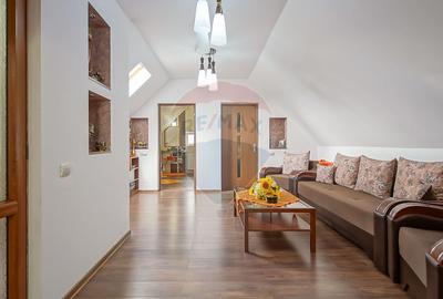Comision 0%! Casa spațioasă Râșnov, zona case, str. Heliade Rădulescu - 27