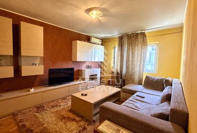 Apartament cu 3 camere decomandat, mobilat în Bucovina