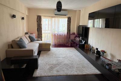 Apartament 4 camere bd Decebal stradal - 1