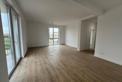 Apartament cu 2 camere semidecomandat în Moșnița Nouă
