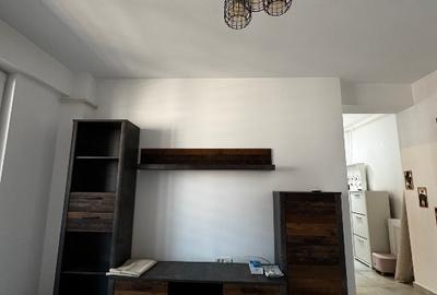 Apartament cu 2 camere semidecomandat, mobilat în Chiajna
