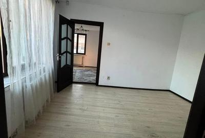 OCAZIE LA VANZARE - CASA CARAMIDA 6 CAMEE - ZONA ICIL - - 4