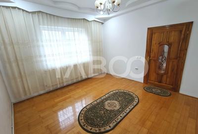Casa mobilata si utilata - 5 camere spatioase 2 bai de inchiriat Sibiu - 19