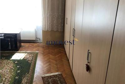 De inchiriat: Apartament la casa in zona Centrala - 9